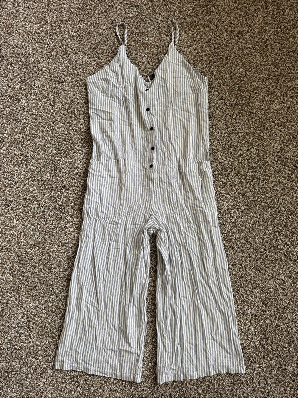 Dress Forum Striped Sleeveless Jumpsuit in White and Gray